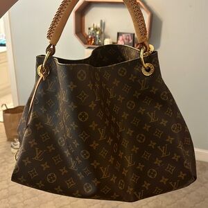 Louis Vuitton Artsy Handbag Monogram Canvas MM Brown